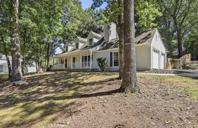 485 Barrington Loop Gallery 1