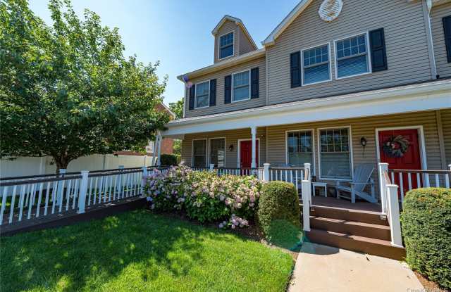 7 Nathan Hale Drive Gallery 2