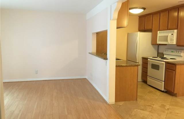 1119 Sepulveda Boulevard Gallery 2
