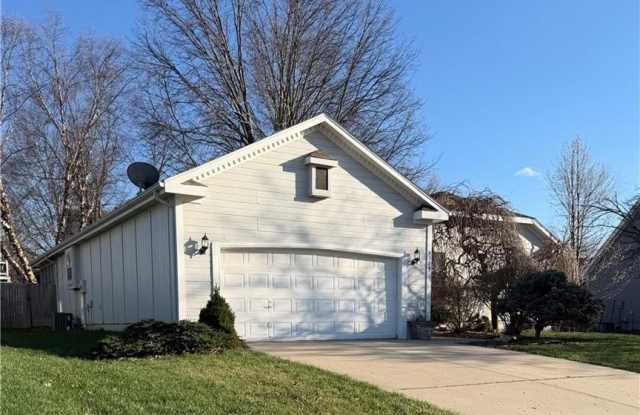 4509 SE Jamestown Drive photos photos