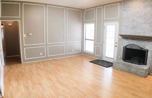 341 Lakewood Court Gallery 4
