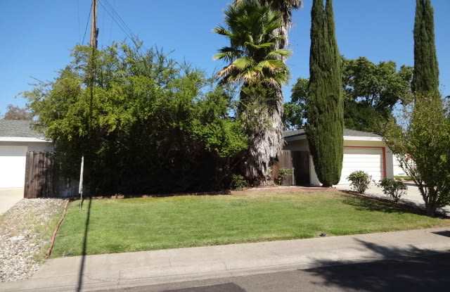 SINGLE STORY, 4 BED, 2 BA, LARGE LOT, ARDEN ARCADE AREA Gallery 4