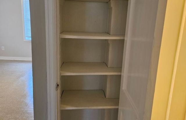 2318 Alabama - 3Bed 2 Bath Gallery 4