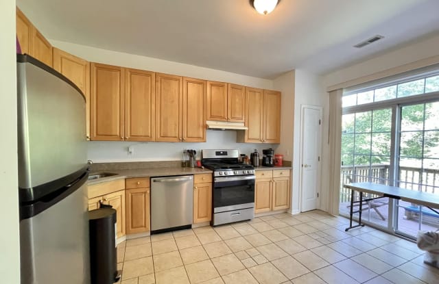 17 Persimmon Lane - 17 Persimmon Lane, Monmouth County, NJ 07733