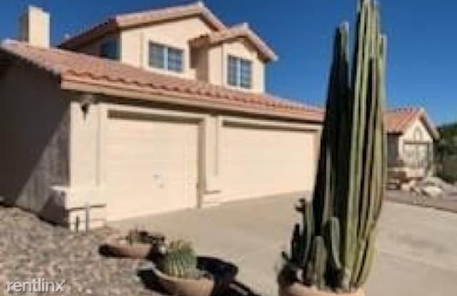 8165 E Prickly Poppy Dr - 8165 East Prickly Poppy Drive, Tucson, AZ 85715