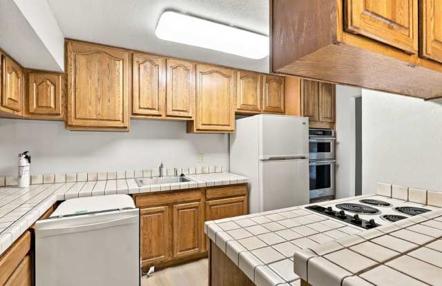 Cambrian 3BD Single-Story Home | Top Union Schools | 1,793 Sq. Ft. Including Bonus Sunroom Gallery 4