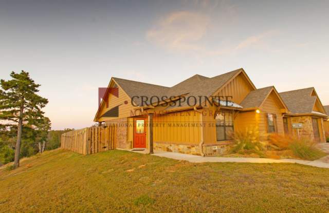 Coming Soon! Stunning 3 bed, 2 bath, 1 car garage located in West Tyler!! Gallery 3