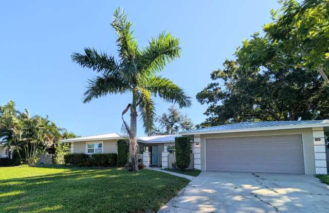 5749 Britannia Drive Gallery 1