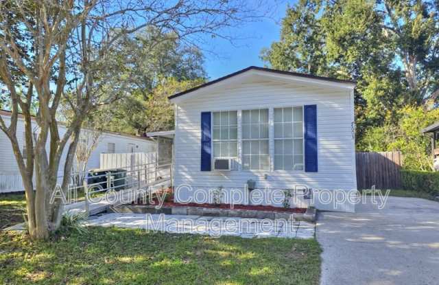 7603 Plumwood Dr. photos photos