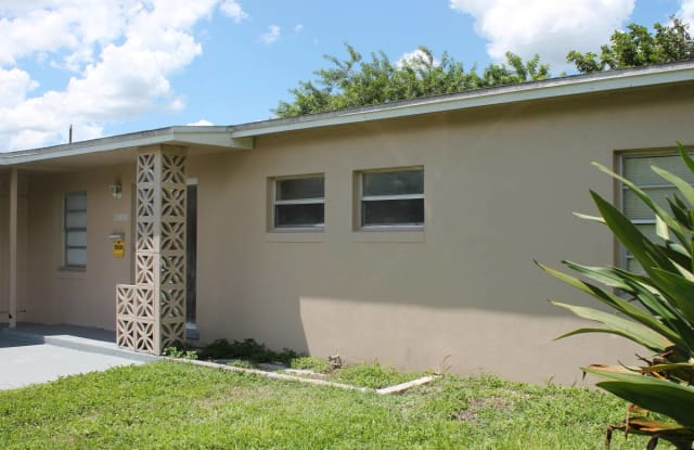 21880 Felton Ave - 21880 Felton Avenue, Port Charlotte, FL 33952