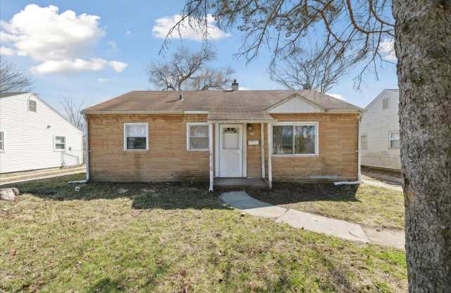 Charming 3BR House in Toledo photos photos