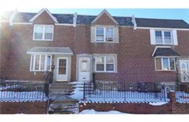 Large Home - Northeast photos photos