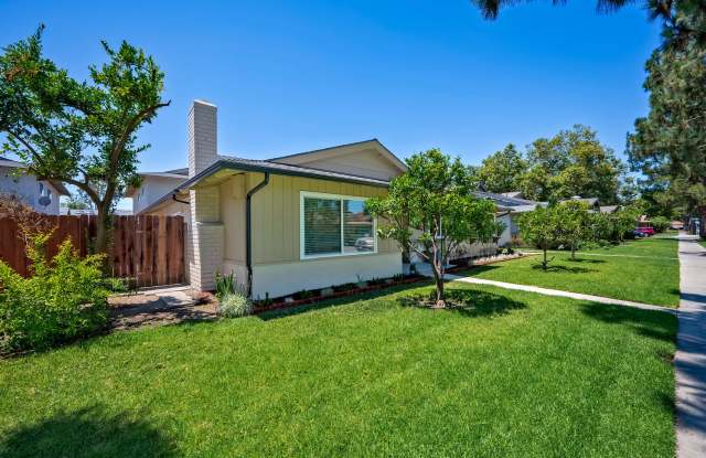 2620 West Aurora Street - 1 Gallery 2