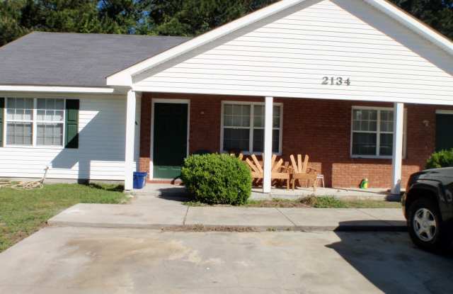 Nice 2 bedroom/2 bath duplex!!! photos photos