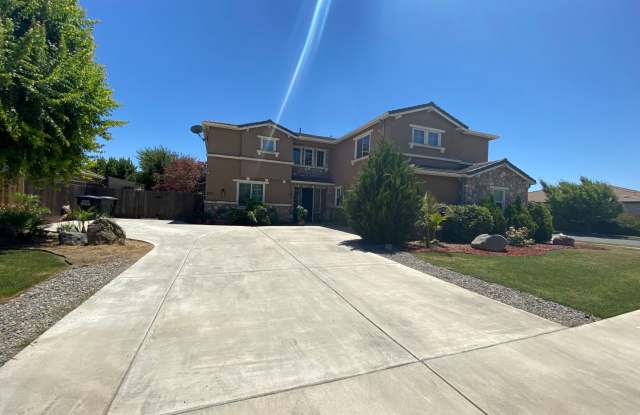 Big beautiful Home for rent in Visalia, Ca photos photos