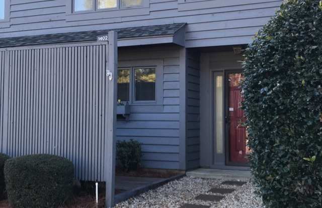 1402 Sherbrooke Circle, Laurinburg, NC 28352 Gallery 1