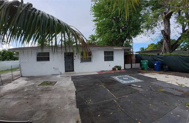 15812 NW 39th Ct photos photos 15812 NW 39th Ct photos photos