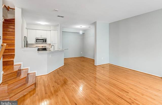 8315 SANDERLING Way Gallery 4
