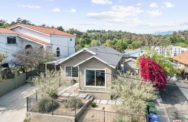 3489 Amethyst St - 3489 Amethyst Street, Los Angeles, CA 90032