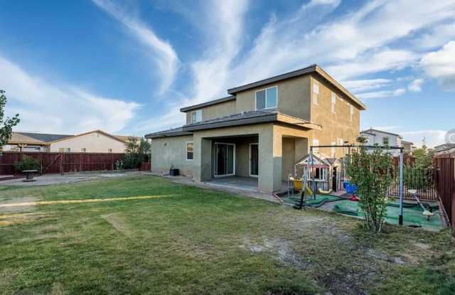 2380 Park Court Gallery 4