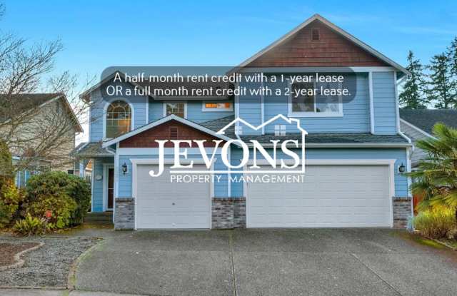 Spacious 4-bedroom home with fully equipped kitchen, 3-car garage, and easy highway access! photos photos