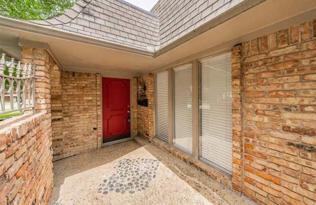 10618 Ravenscroft Drive Gallery 4