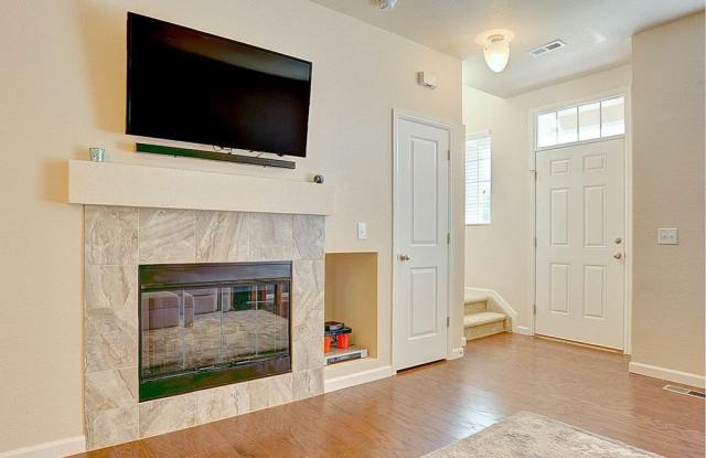 6293 Poppy Ct Unit C Gallery 4