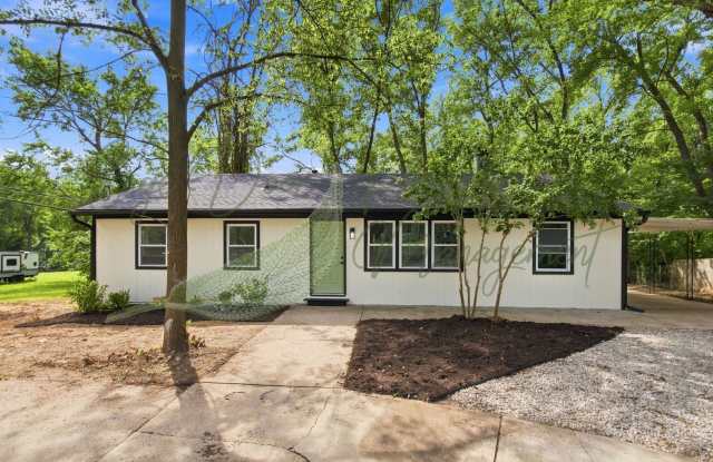 BEAUTIFUL HOME IN INDEPENDENCE!! Gallery 1