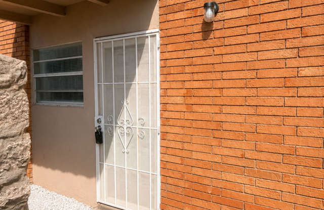 1491 E Alamo Gallery 3