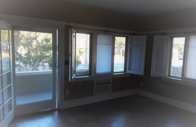 771 S Los Robles Avenue Gallery 4