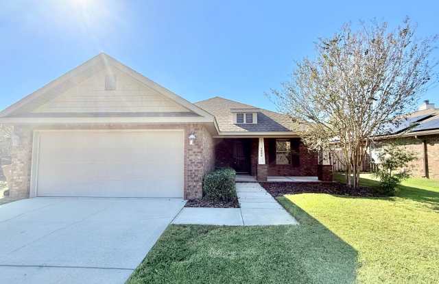 Charming 3-Bedroom Home - Oak Leigh Subdivision photos photos Charming 3-Bedroom Home - Oak Leigh Subdivision photos photos