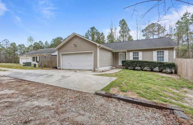 Private and Secluded 3BR/2 bath Home - 134 Constitution Avenue, Onslow County, NC 28540