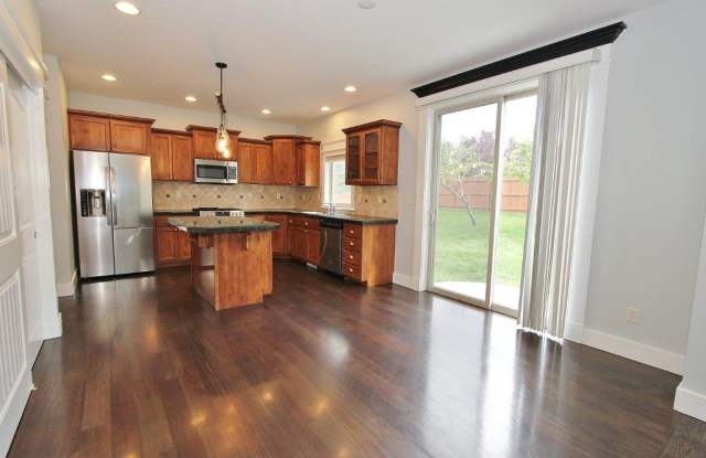 Adorable Craftsman Style Home photos photos