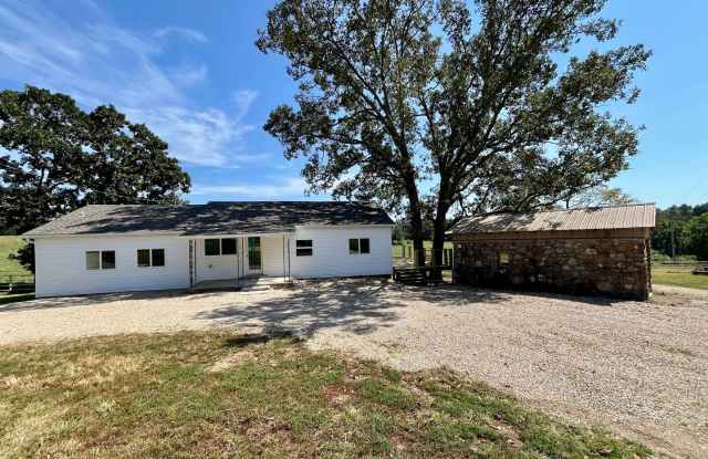 3 Bed | 2 Bath | House Outside of Town photos photos 3 Bed | 2 Bath | House Outside of Town photos photos