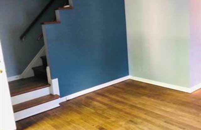 3871 BREWSTER Street Gallery 3