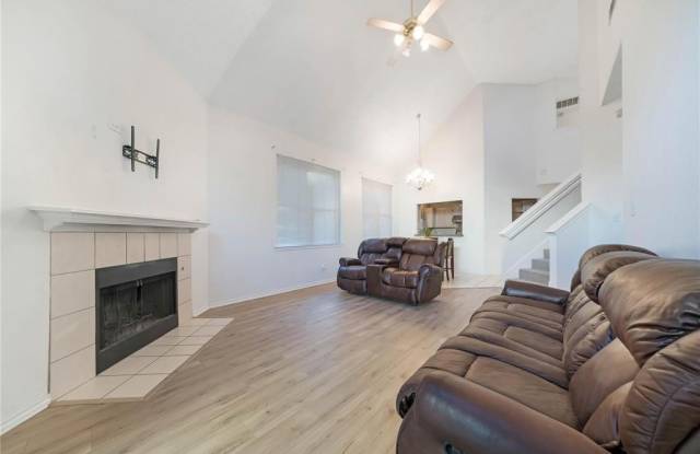 2019 Mallard Drive Gallery 4