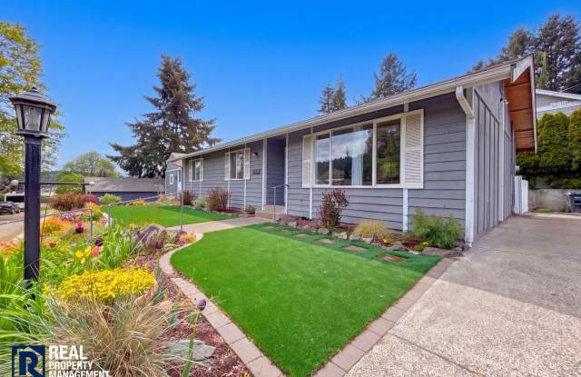 Renovated Gig Harbor Home with Water Views, Fenced Yard & Updated Kitchen! Gallery 1