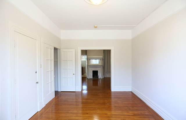 614 10th Avenue #3 Gallery 3