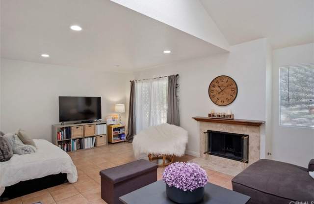 401 San Nicholas Court Gallery 3