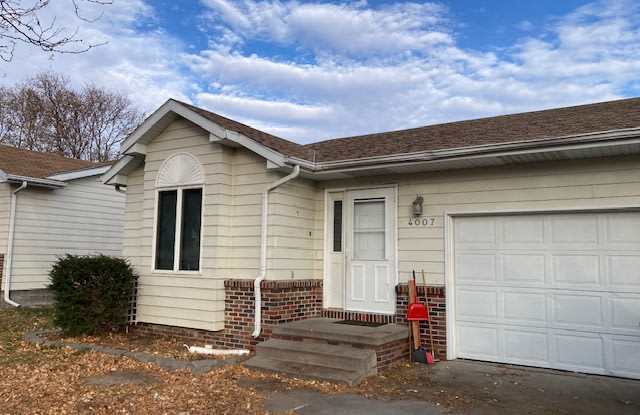 4007 Central Ave - 4007 Central Avenue, Kearney, NE 68847