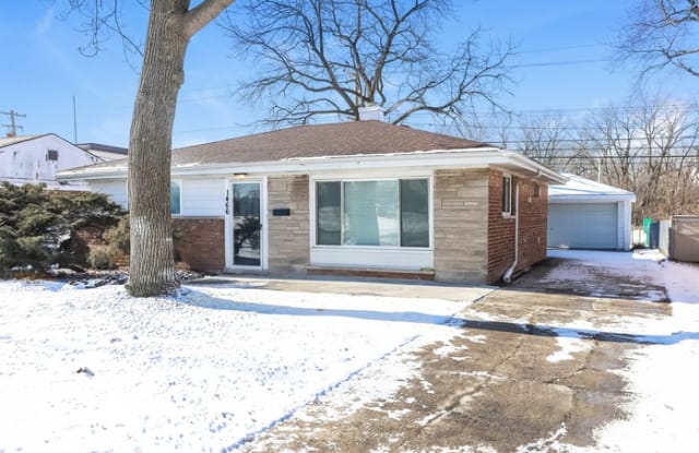 1466 Burnham Avenue - 1466 Burnham Avenue, Calumet City, IL 60409