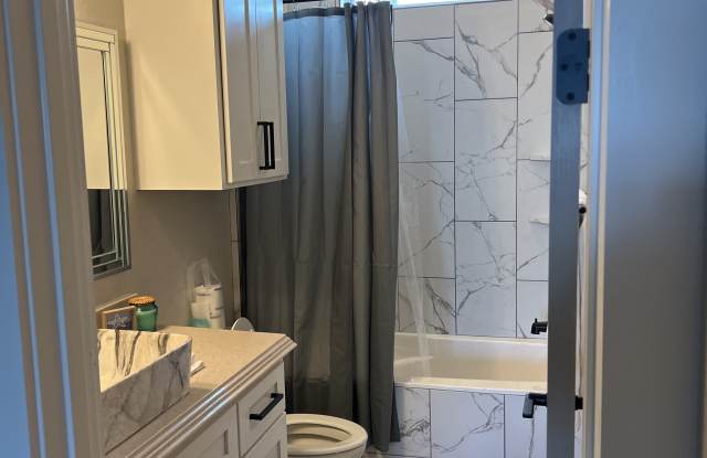 360 Club Oak Lane photos photos