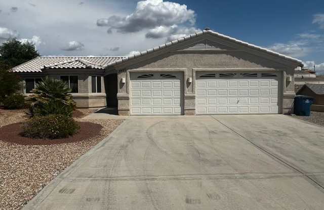 Pool Home with 4 Car Boat Deep Garage photos photos Pool Home with 4 Car Boat Deep Garage photos photos