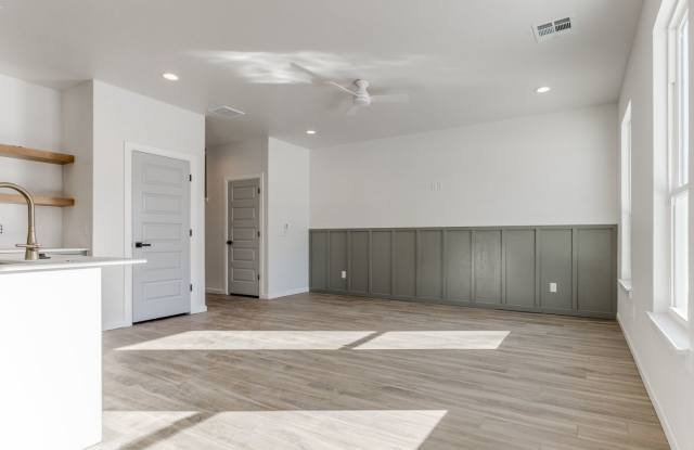 Norman - Close to Campus! 3 Bed, 2.5 Bath with 1-car garage. New Construction. photos photos
