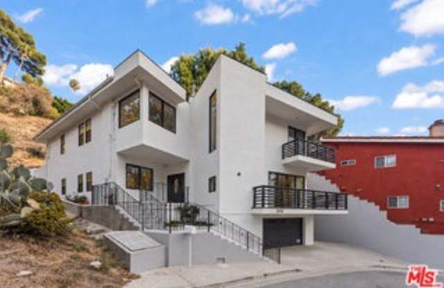 2646 Rinconia Place Gallery 2