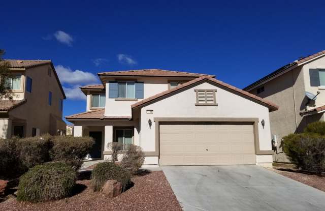Spacious 4 bedroom Home Available to Rent photos photos