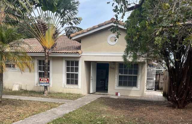 26121 SW 138th Ct Rd - 26121 Southwest 138th Court Road, Naranja, FL 33032