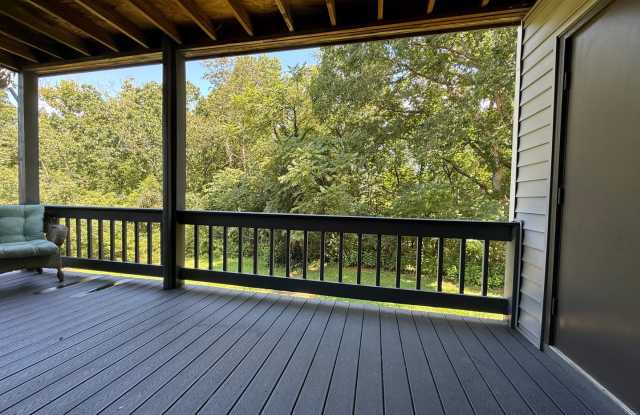 Condo in Lake Vista Gallery 4