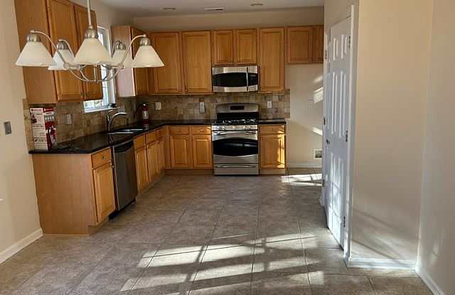 51 Winding Hill Dr - 51 Winding Hill Drive, Morris County, NJ 07840