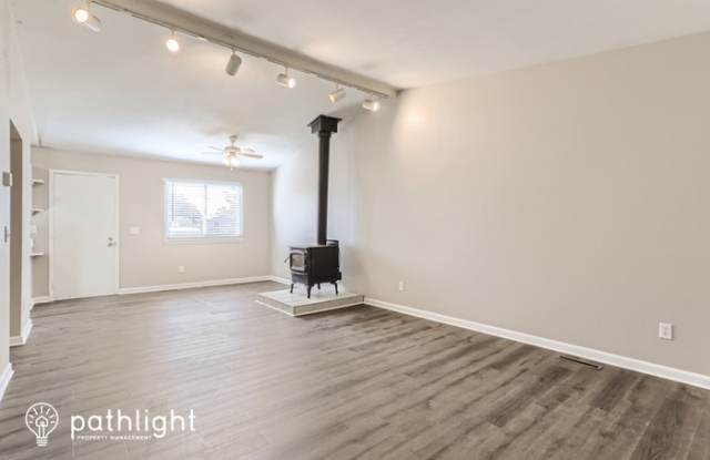 3921 South Pagosa Street Gallery 3